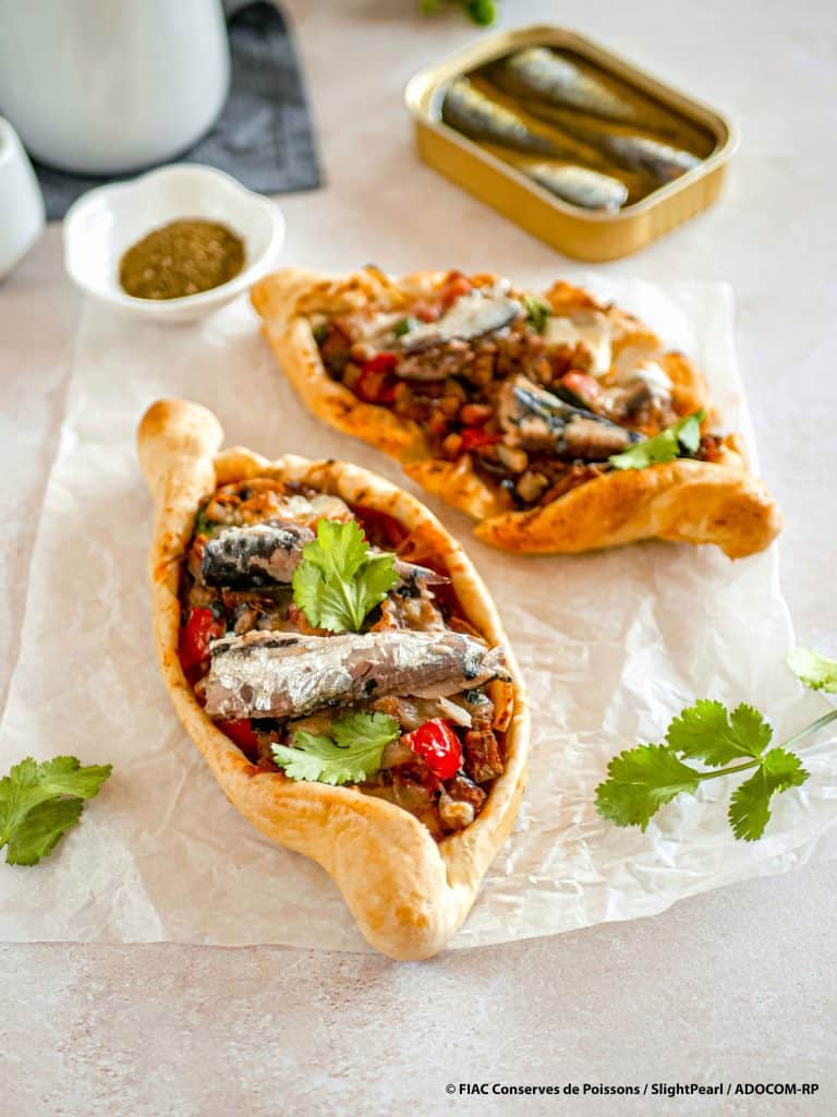 Pide Turque à la sardine en boîte Conserves de Poissons